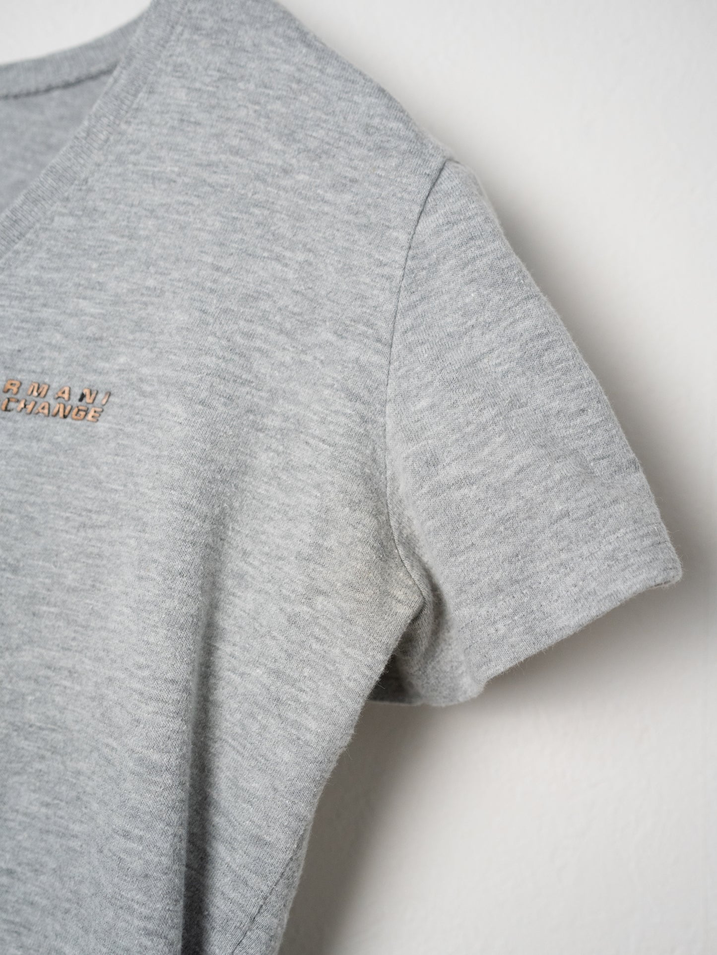 ARMANI EXCHANGE ショート丈カットソー